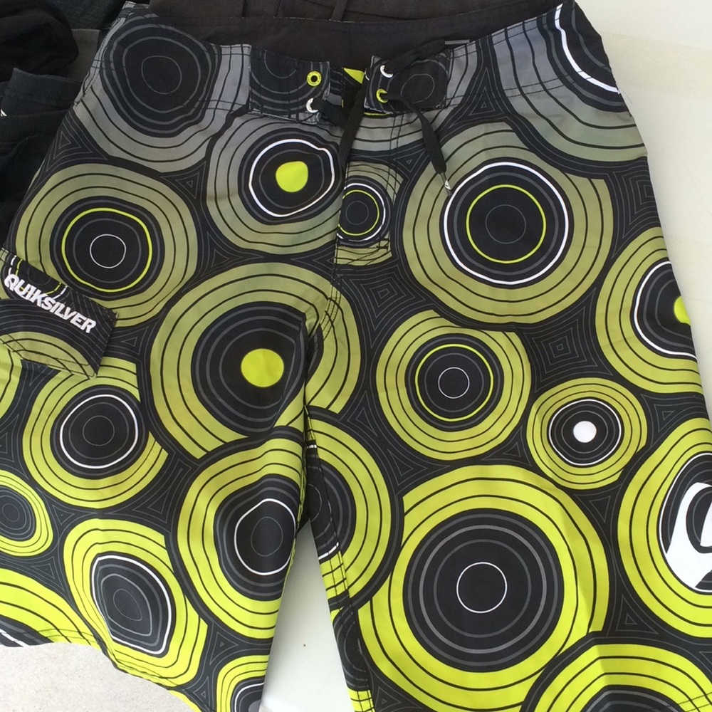Youth quicksilver swim shorts